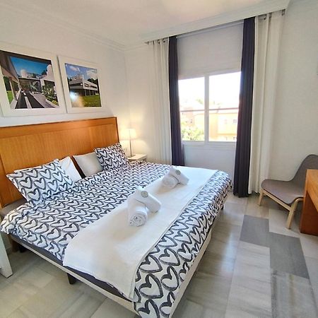 Апартаменти Urb Oasis Golf-Terrace, Pools And Golf Courses Міхас Екстер'єр фото