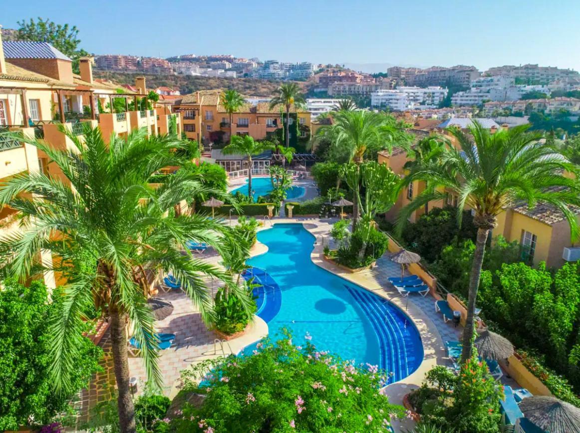 Апартаменти Urb Oasis Golf-Terrace, Pools And Golf Courses Міхас Екстер'єр фото