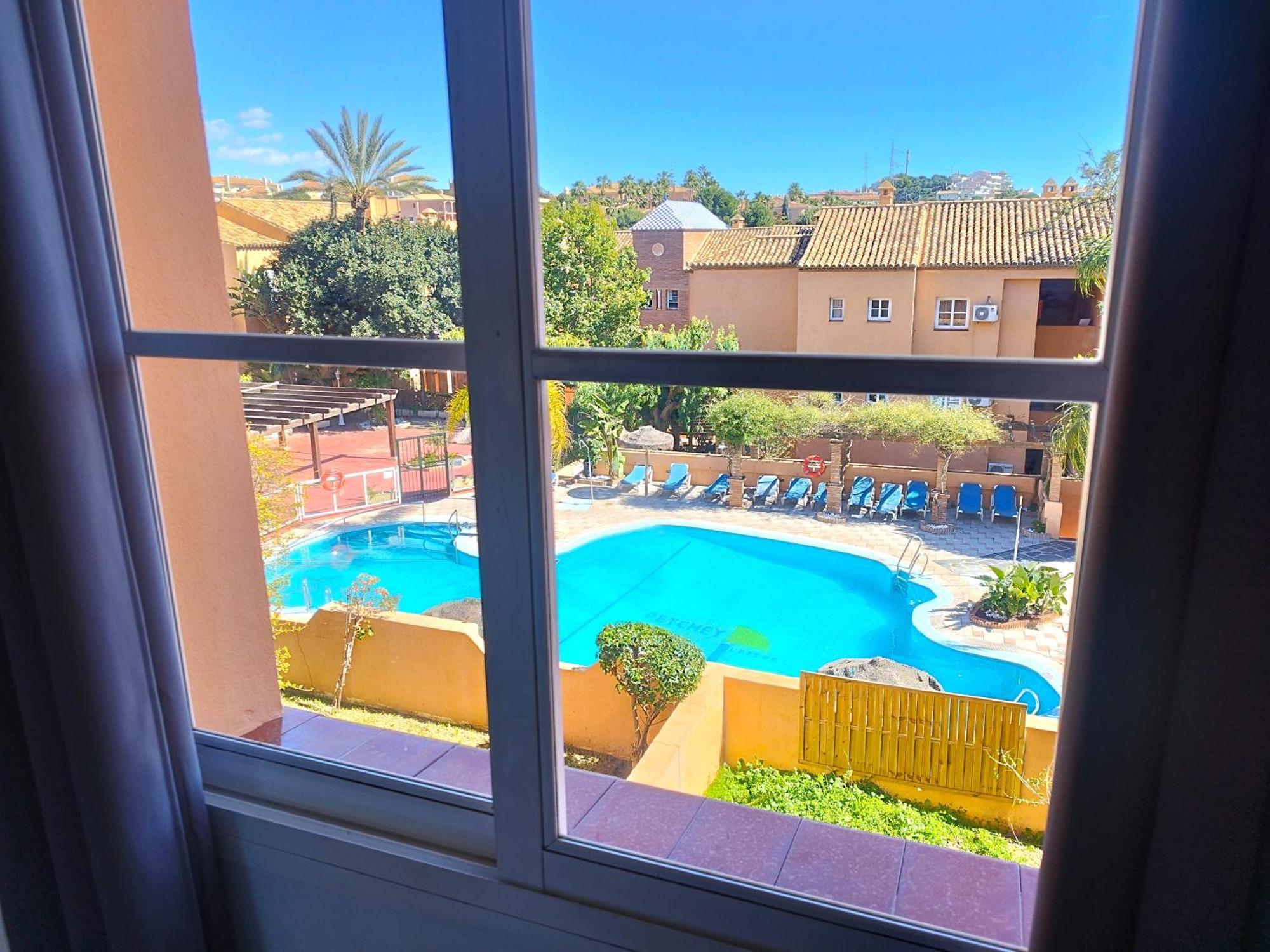 Апартаменти Urb Oasis Golf-Terrace, Pools And Golf Courses Міхас Екстер'єр фото